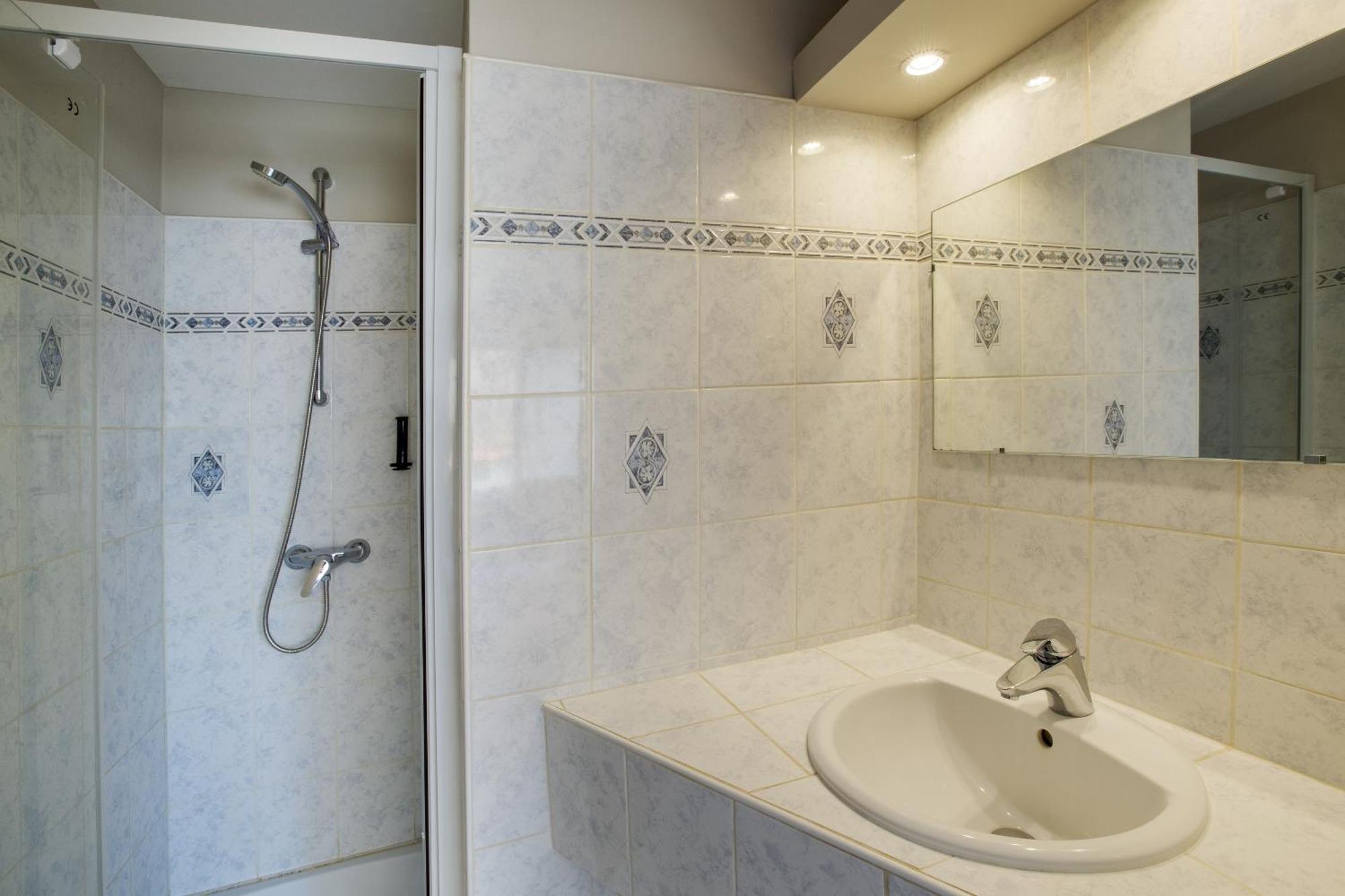 Hotel Gab House Bron Esterno foto