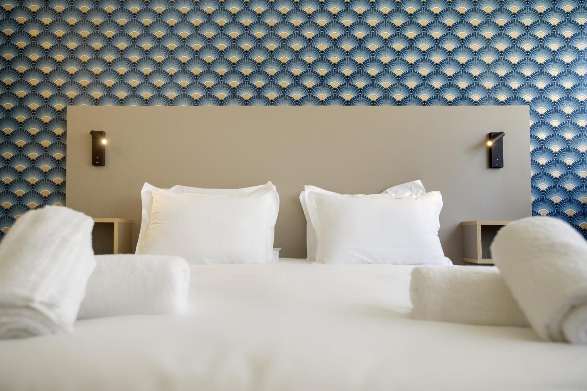 Hotel Gab House Bron Esterno foto